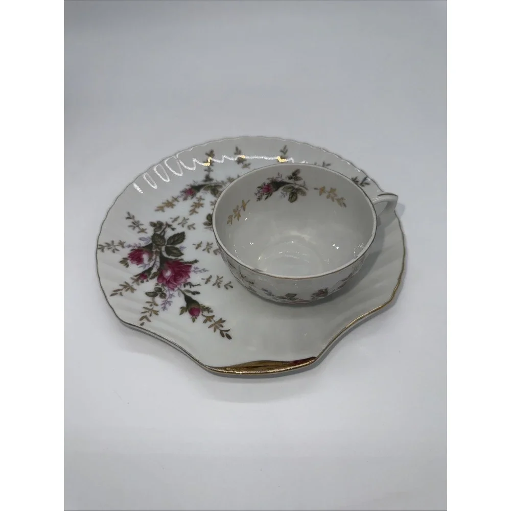 Japanese Moss Rose Seashell Snack Plate Gold‎ Trim Plates And Cups.